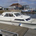 Coronet Family 24 Boat